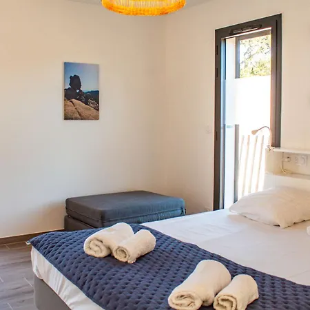 Вилла Balancinu Di Santa Lucia Сент-Люси-де-Пор